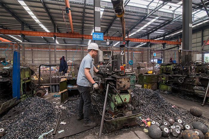 本溪网架配件-螺栓球加工车间