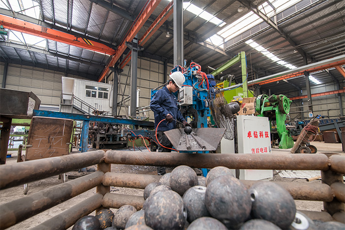 本溪网架配件-螺栓球加工车间